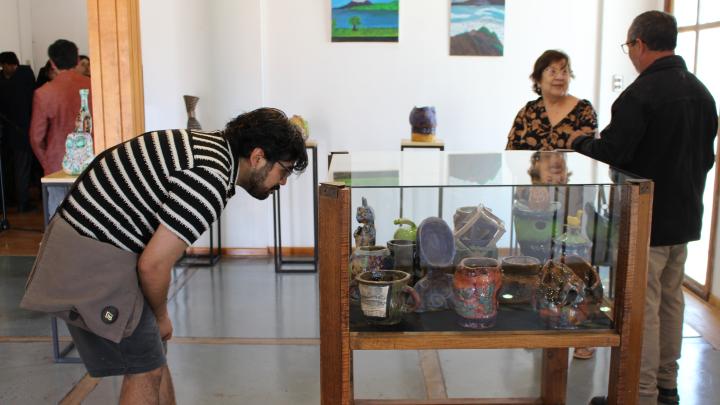 La muestra exhibe el trabajo de los estudiantes del Colegio de las Artes