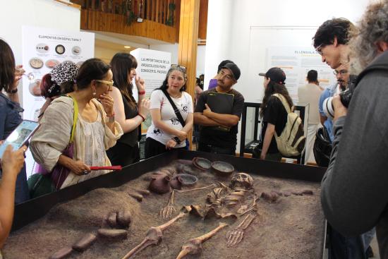 Imagen de la ceremonia de inauguración de la exposición